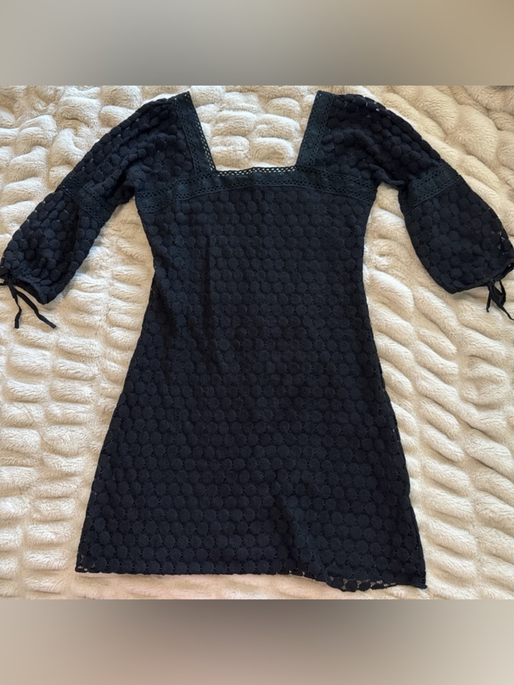 Solitaire by Ravi Khosla Black Lace Above the Knee Dress - Size M